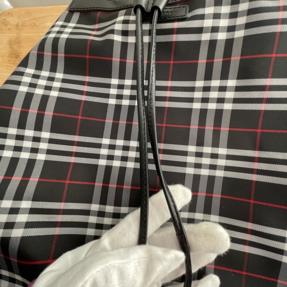 auth large burberry - Picture 13 of 13